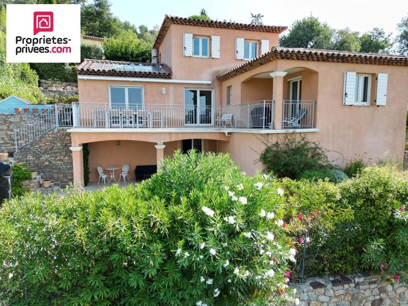 Villa - 140 m² - 6 pièces