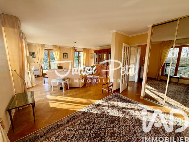 Appartement - 109 m² - 5 pièces