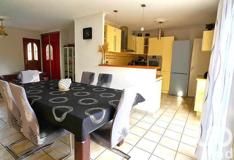 Maison - 98 m² - 4 pièces