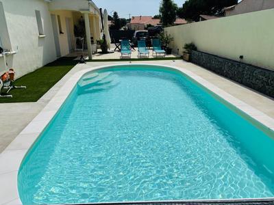 Maison - 140 m² - 5 pièces