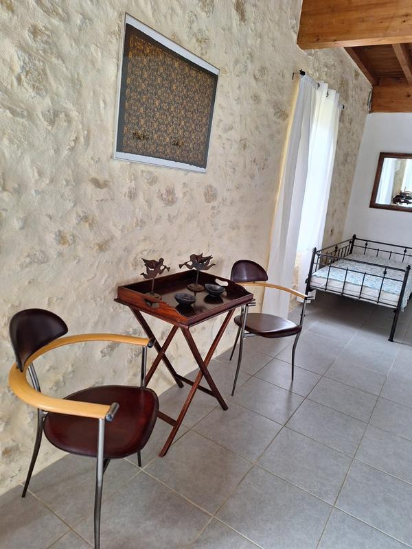 Maison - 360 m² - 14 pièces