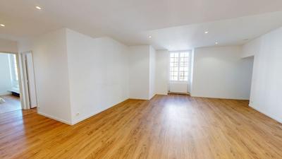 Appartement - 81 m² - 4 pièces