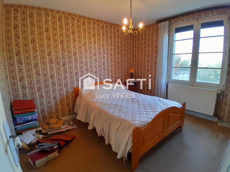 Maison - 104 m² - 6 pièces