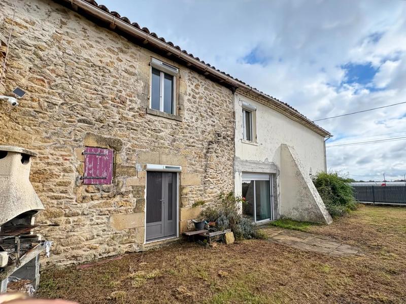 Maison de village - 140 m² - 5 pièces