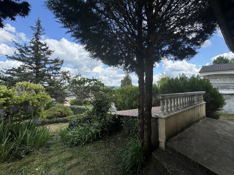 Maison - 185 m² - 6 pièces