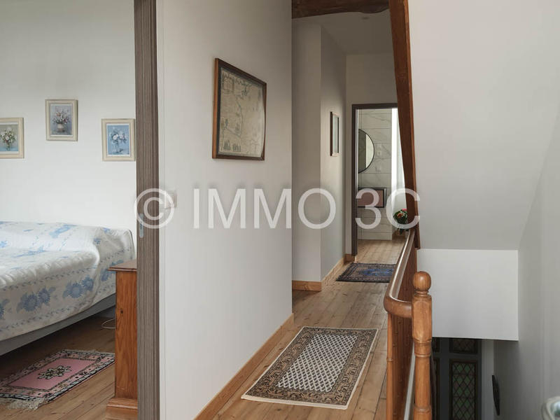 Maison de ville - 197 m² - 10 pièces