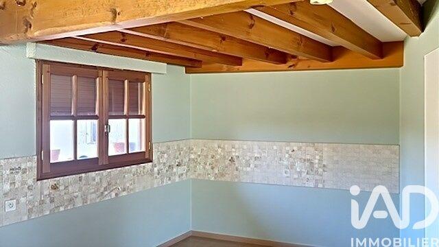 Maison - 255 m² - 11 pièces