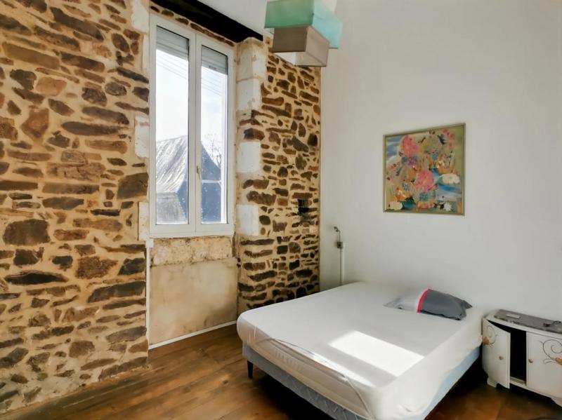 Appartement - 256 m² - 9 pièces