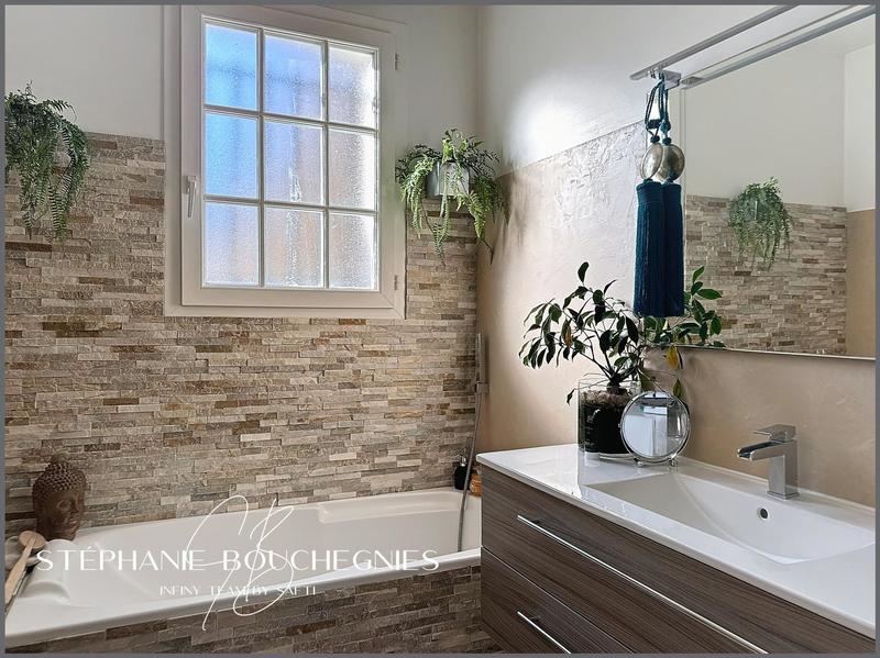 Maison - 169 m² - 6 pièces