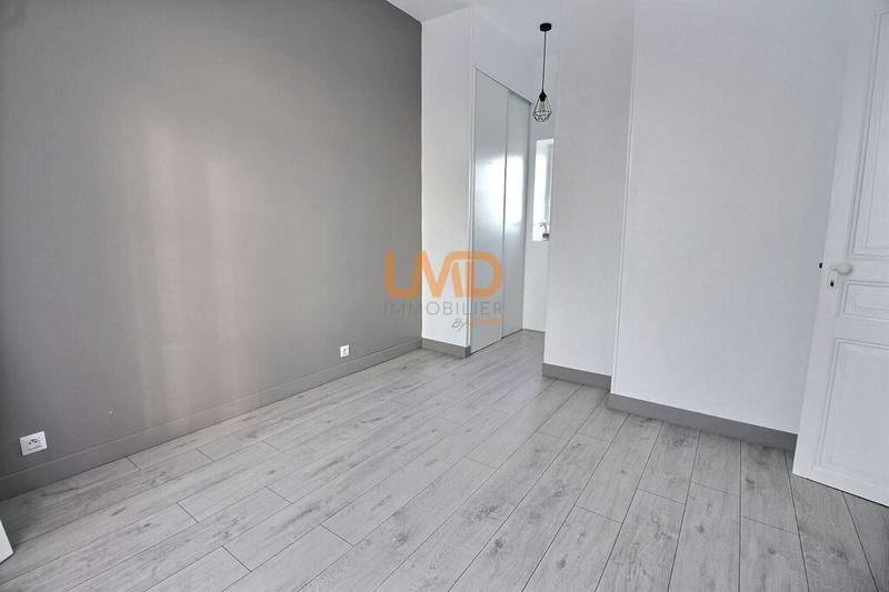 Maison en pierre - 102 m² - 5 pièces