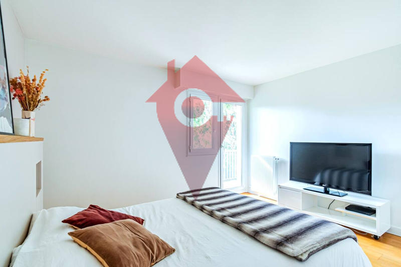 Appartement - 100 m² - 3 pièces