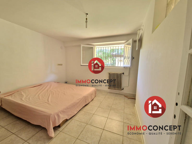 Maison traditionnelle - 153 m² - 7 pièces