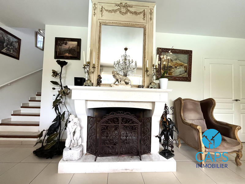 Villa - 168 m² - 5 pièces