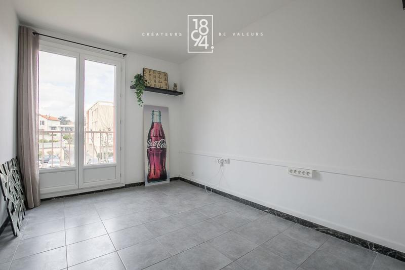 Appartement - 79 m² - 4 pièces