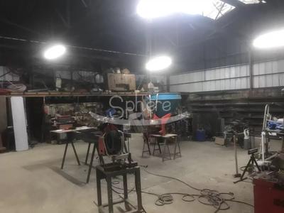Hangar - 525 m² - 1 pièce