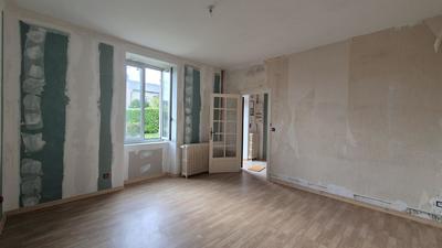 Maison - 121 m² - 5 pièces