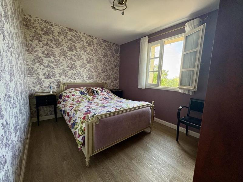 Propriété - 170 m² - 5 pièces