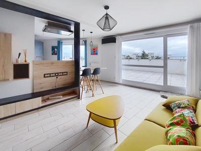 Appartement - 77 m² - 3 pièces