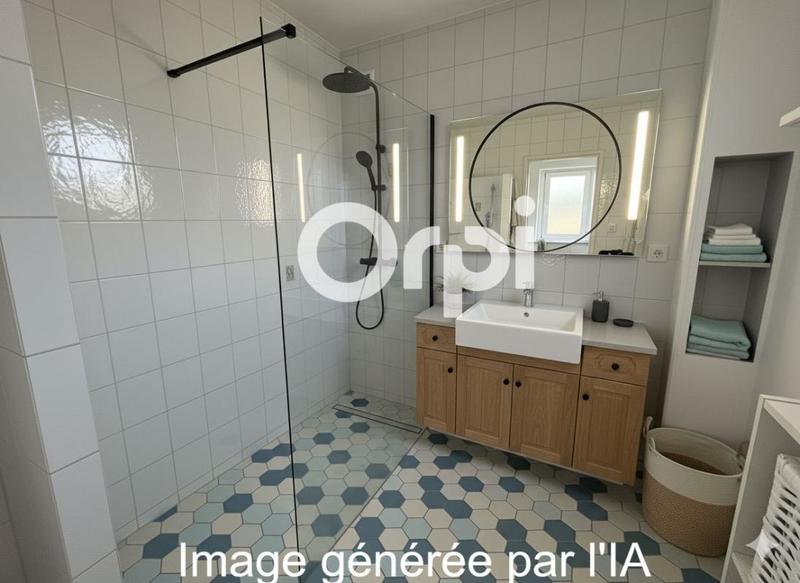 Maison - 90 m² - 4 pièces