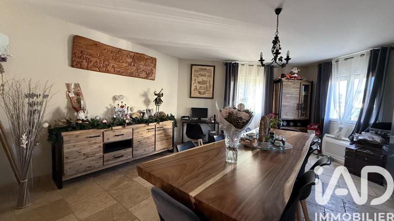 Maison - 140 m² - 5 pièces