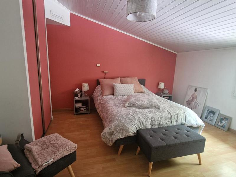 Maison - 410 m² - 6 pièces