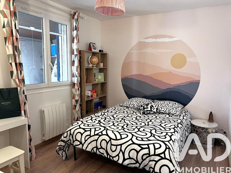 Appartement - 90 m² - 4 pièces