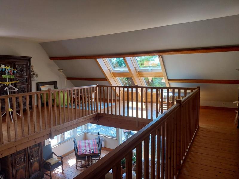 Maison - 204 m² - 7 pièces