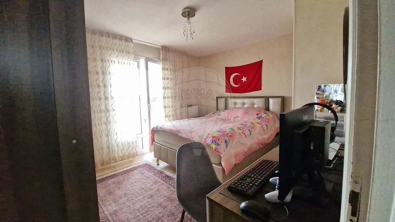 Villa - 220 m² - 8 pièces