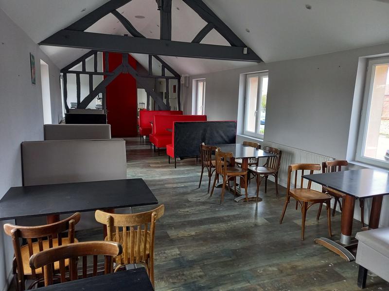 Local commercial - 200 m²