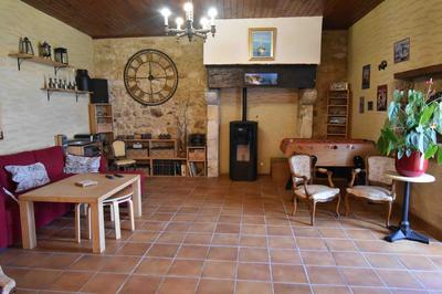 Maison traditionnelle - 153 m² - 6 pièces