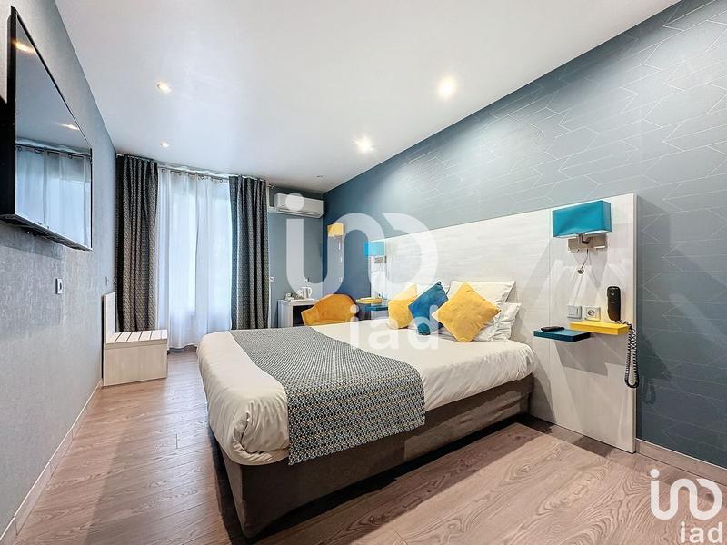 Local commercial - 1 750 m²