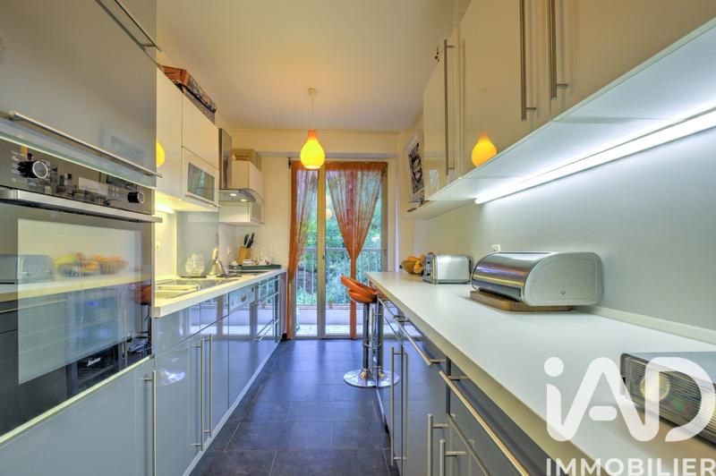 Appartement - 92 m² - 3 pièces