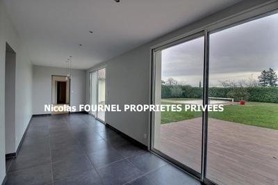 Maison - 445 m² - 14 pièces