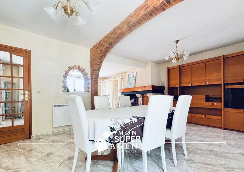 Demeure - 152 m² - 6 pièces