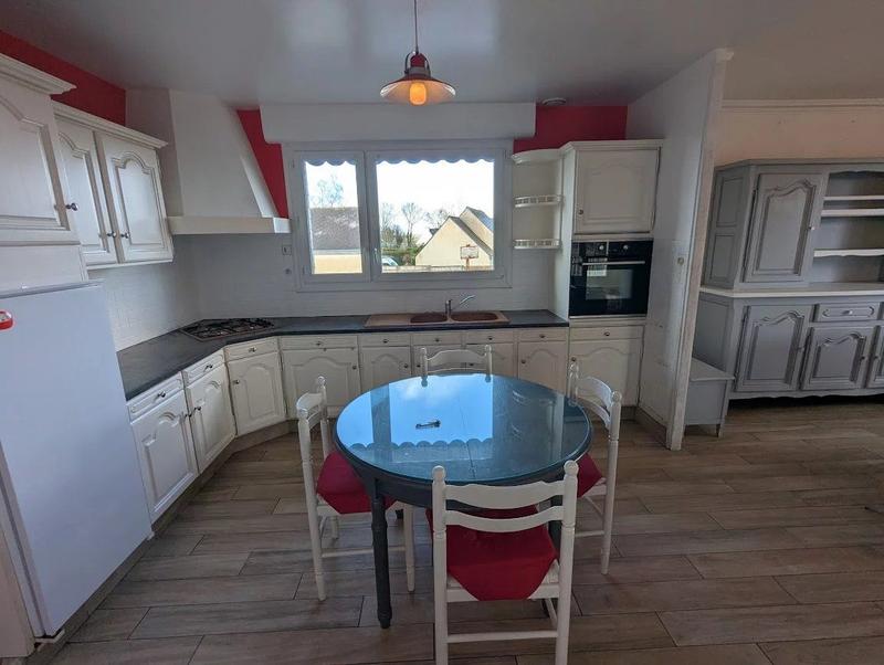 Maison - 121 m² - 6 pièces