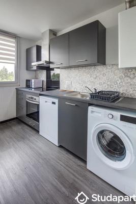 Chambre - 11 m² - 1 pièce