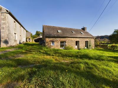 Maison - 144 m² - 8 pièces