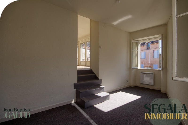 Appartement - 92 m² - 5 pièces