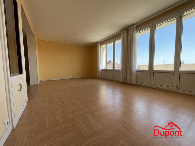 Appartement - 67 m² - 4 pièces