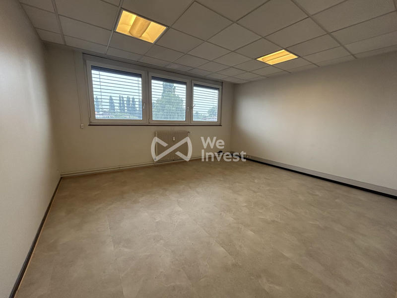 Bureau - 450 m²