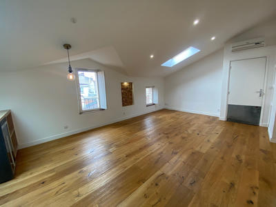 Appartement - 75 m² - 3 pièces