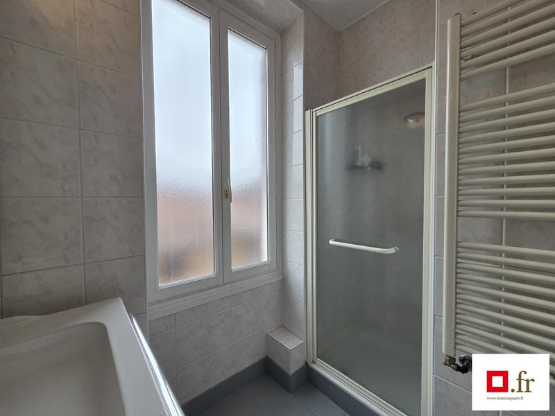 Appartement - 98 m² - 5 pièces