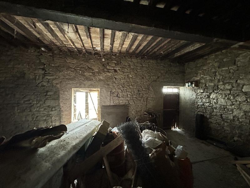 Maison - 300 m² - 5 pièces