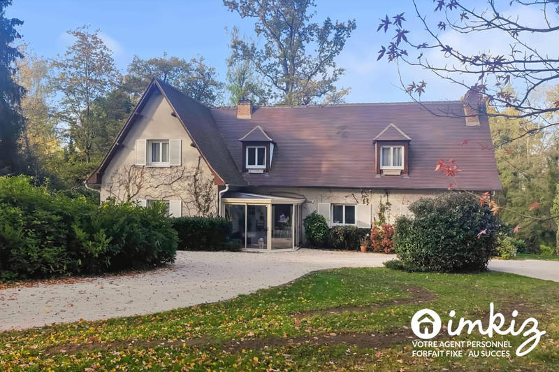 Maison - 227 m² - 7 pièces