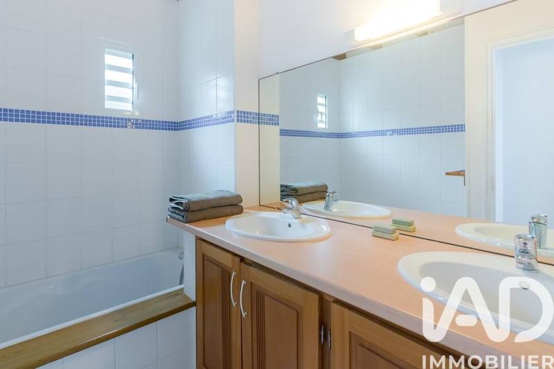 Maison - 148 m² - 5 pièces