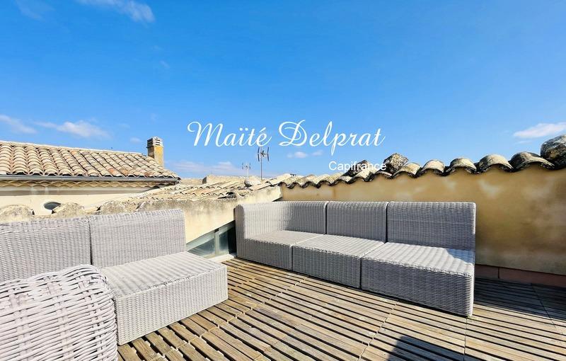 Maison - 262 m² - 9 pièces