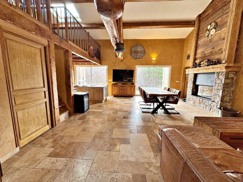 Villa - 173 m² - 6 pièces