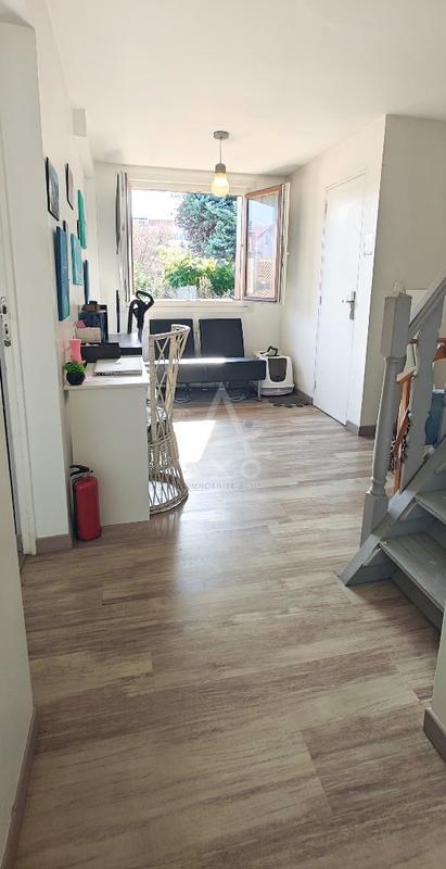 Maison - 192 m² - 5 pièces