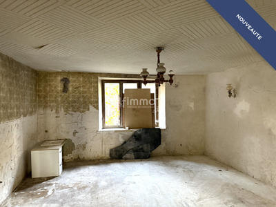 Maison de village - 220 m² - 3 pièces