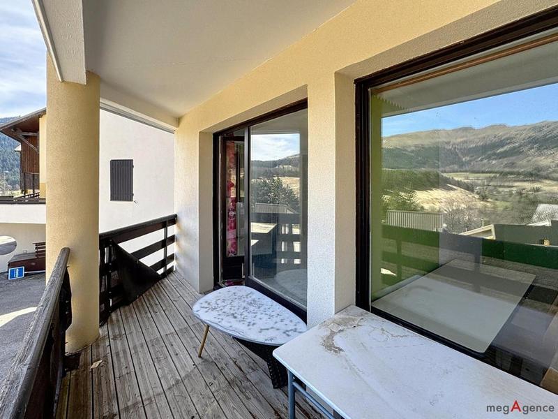 Appartement - 94 m² - 4 pièces